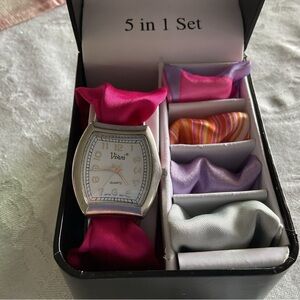 Vivani Quartz Watch Silk Fabric 5 in One Set. Made in Japan.Needs Battery.